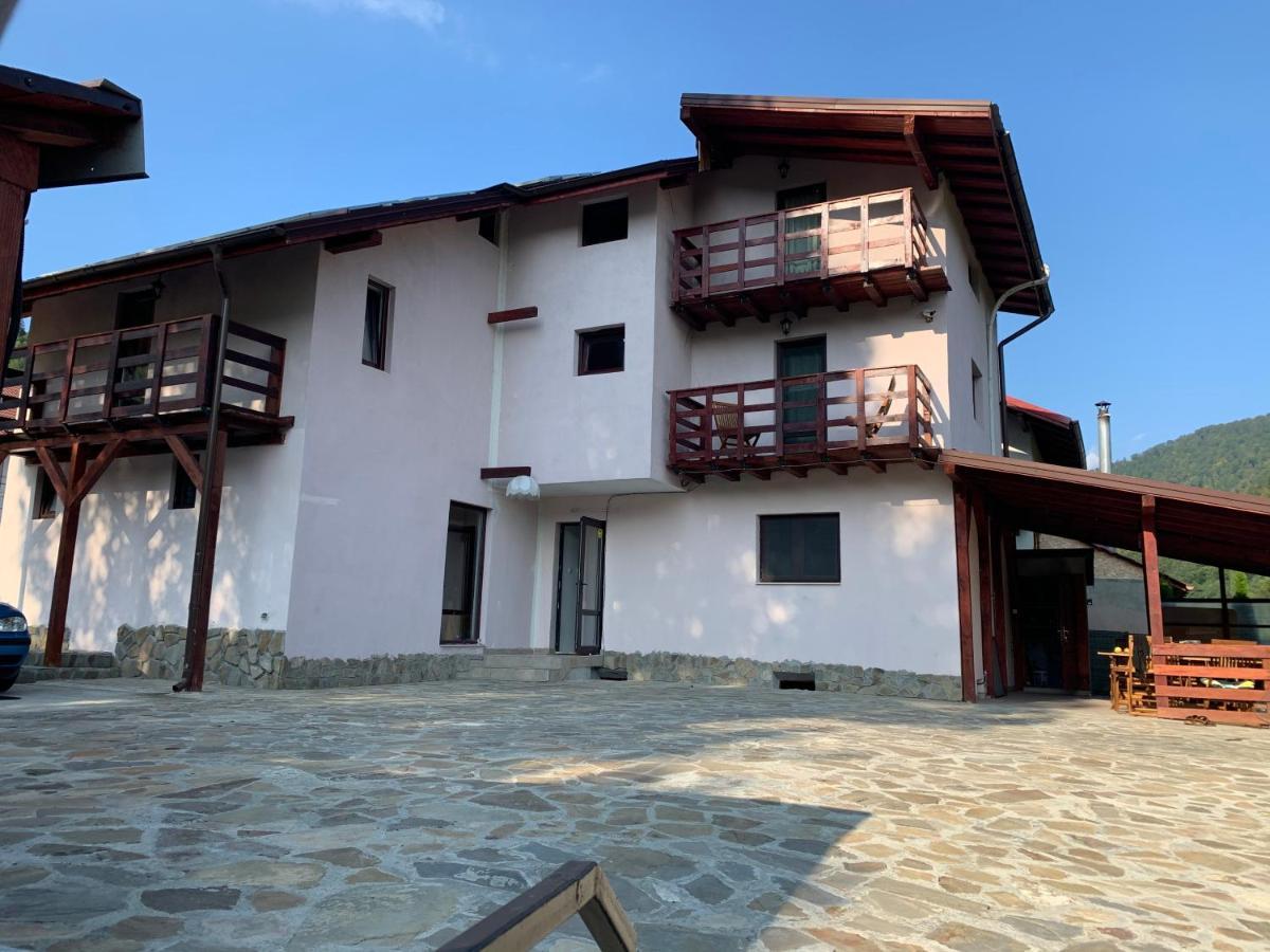 La Mariuca Otel Bicaz Dış mekan fotoğraf